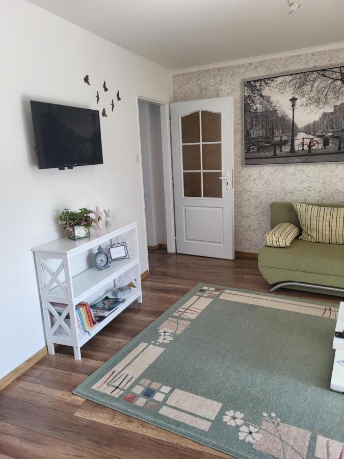 Apartman Pri Parku Sered' Exterior photo